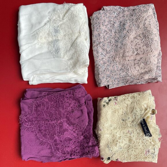 Abercrombie & Fitch Cami Bundle of 4 - Size XS - Picture 1 of 3